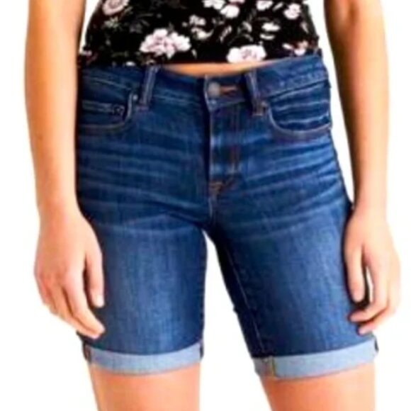 American Eagle Super Stretch Skinny Bermuda Cut-Off Jean / Denim Shorts, Size 4 - Picture 7 of 7